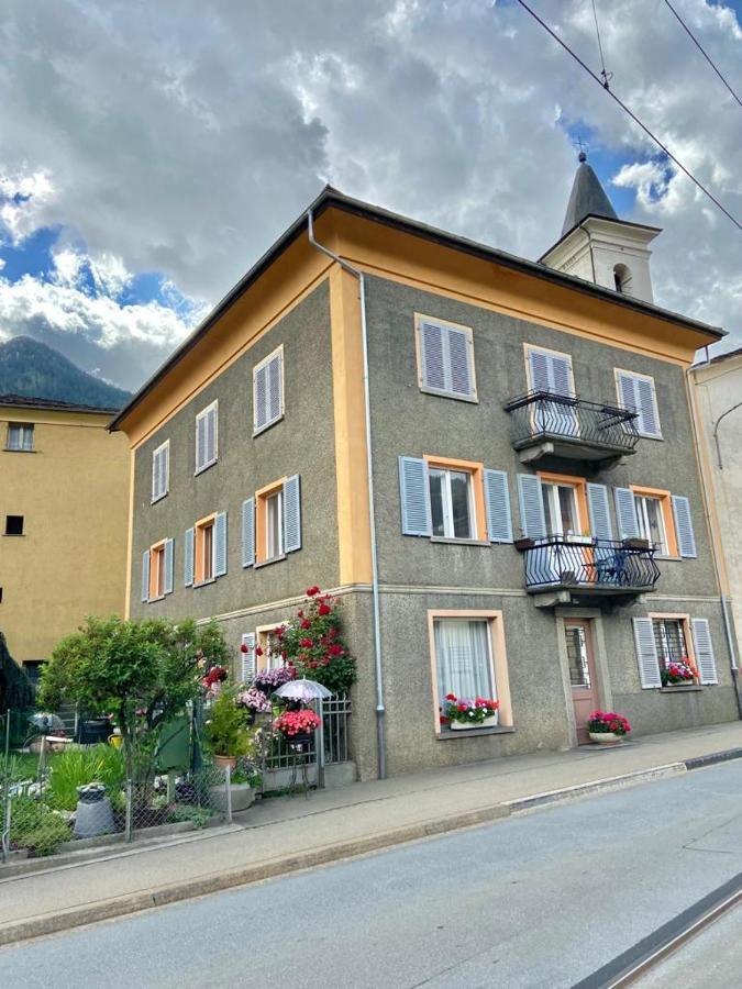 Chasa Sassalbo Bed & Breakfast Poschiavo Exterior foto